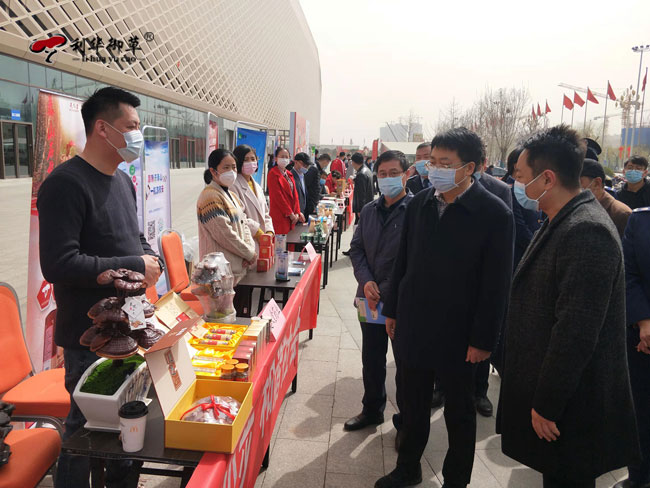 利华御草品牌积极参与泰安市市场监督管理局组织的“产品现场展示检测活动”
