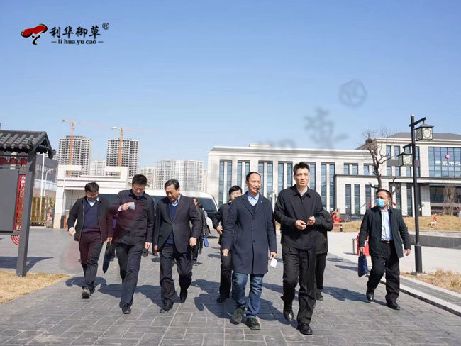 山东省市场监管局,陈耕副局长,莅临芝人堂指导工作